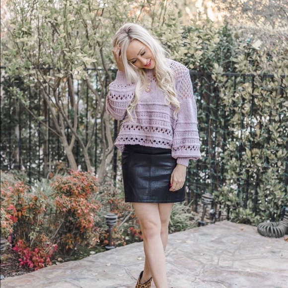 🛍 Lilac Chenille Sweater - Picture 2 of 5